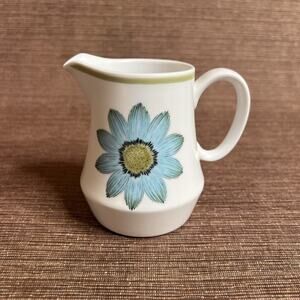 Noritake Cream Pitcher • UP‑SA Daisy 9001 • Japan • Vintage Mid‑Century Floral